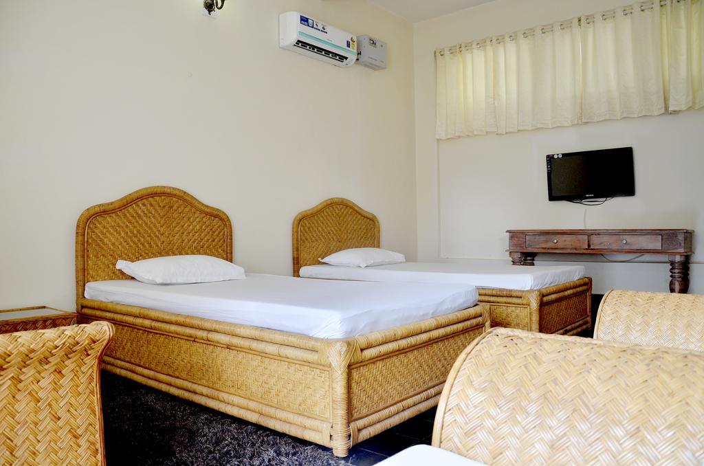 The Oasis Guest House Dimāpur Szoba fotó